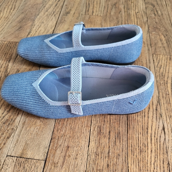 Vivaia Light Blue Mary Jane Flats Size: 37 (6.5 US size) - Picture 4 of 9